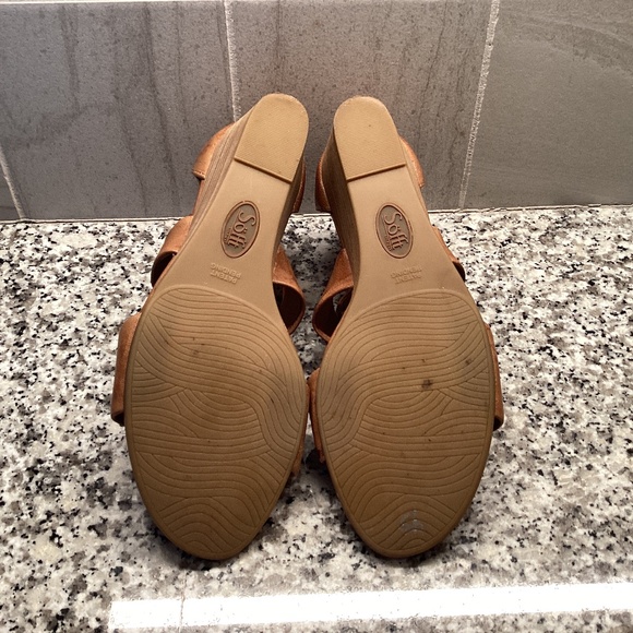 Sofft Tan Leather Sandals Size 7.5 - Picture 8 of 8